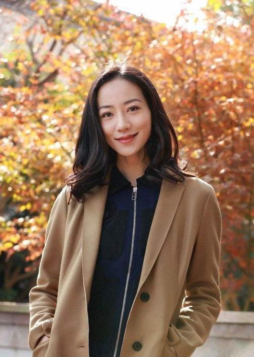 生活照韩雪,优雅生活，光影中的美丽瞬间